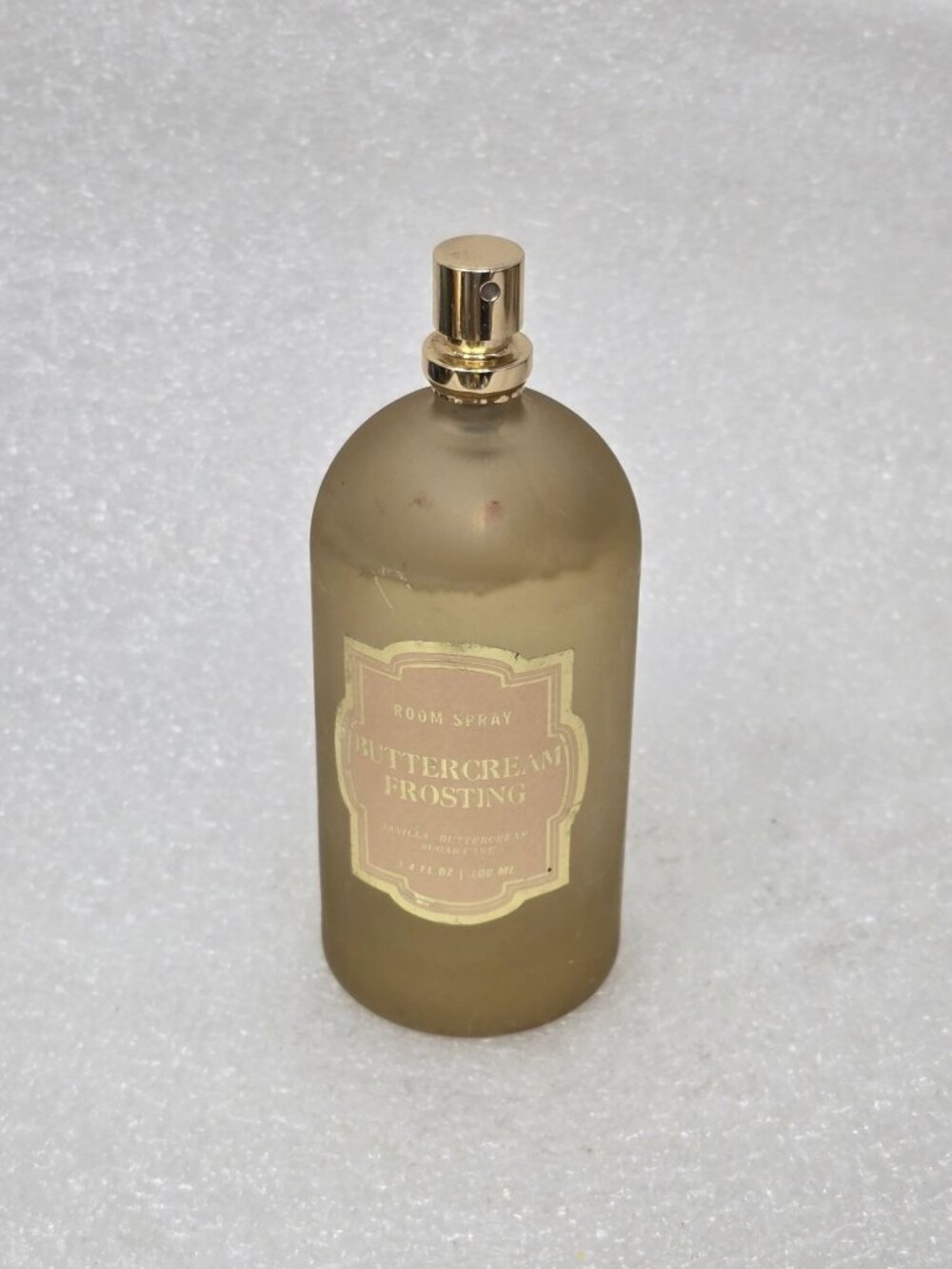 Buttercream Frosting Room Spray 3.4 Fl Oz Gold Bottle By Kirkland